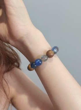 秋冬木制手串共生蓝晶石沉香月光水晶手串女款时尚百搭气质手饰女