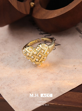 法式复古珍珠镂空爱心戒指女款轻奢精致高级感心形百搭指环食指戒