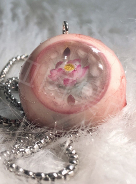 倚清池原创眼球荷花纹样新中式中国风赛博荷花小众项链节日礼物