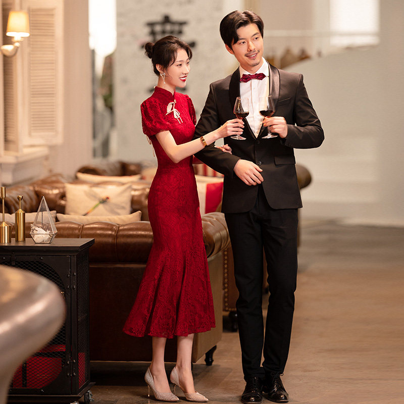 新娘2022新款酒红色蕾丝中式敬酒服 月满天心礼服/晚装