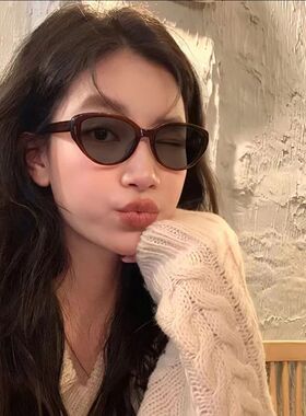 自动感光变色近视眼镜框女款可配车内变色近视偏光墨镜猫眼眼睛架