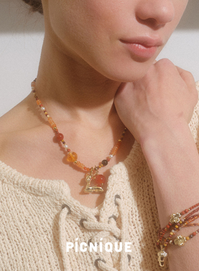 金色小鹿红果串珠短项链