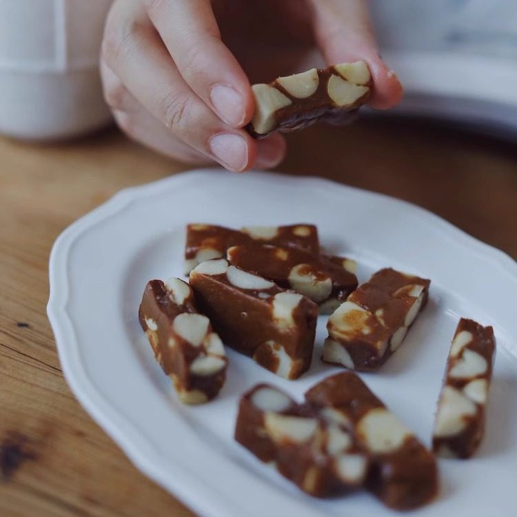 周小妮 海盐巴旦木太妃糖 夏威夷果咖啡糖 手工休闲办公室零食,淘宝优惠券,粉丝福利购,淘宝优惠卷