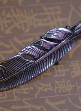 钛钢鹰爪学院风饰品吊坠