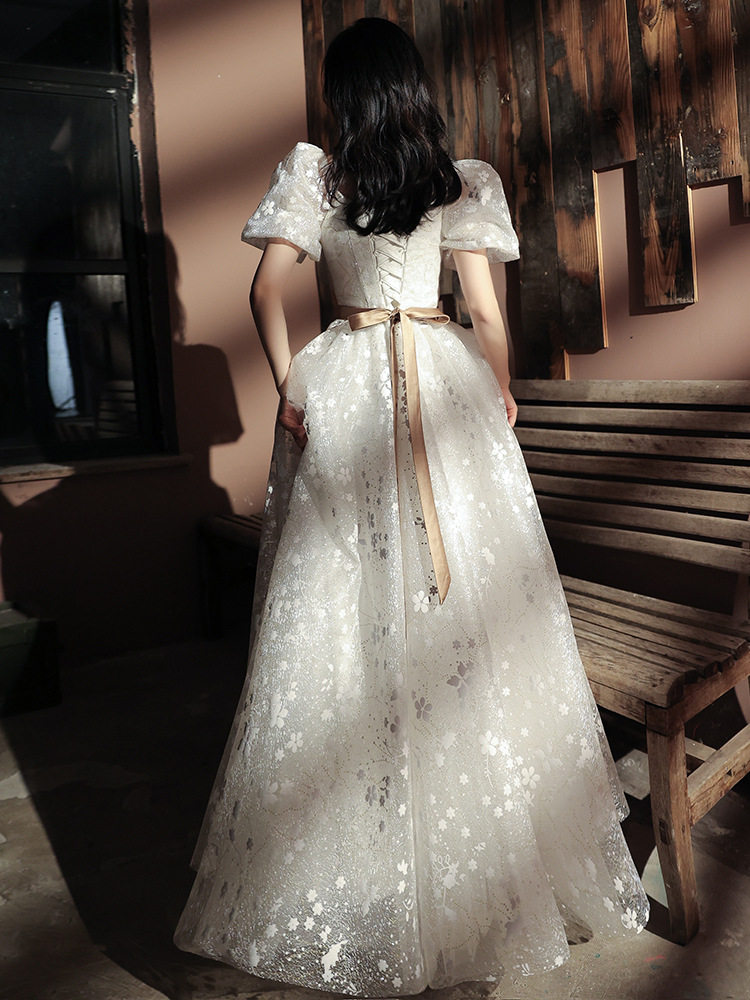 艺考礼服新款气质显瘦轻奢小众质感生日小礼裙年会主持大码礼服女