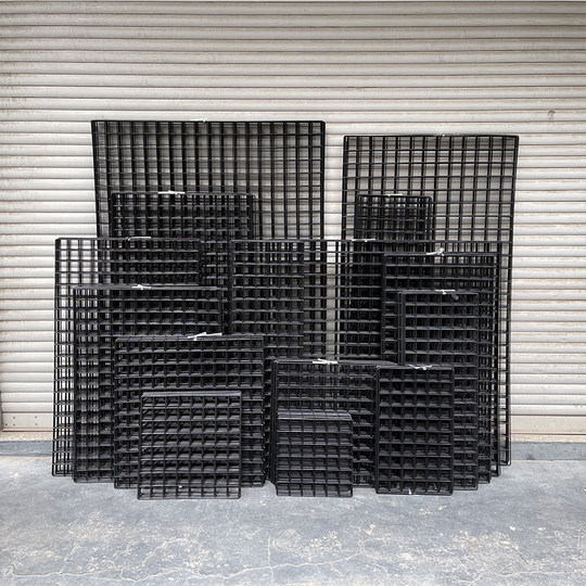 Black bold mesh grid photo guardrail hanging