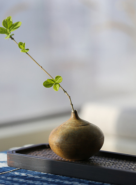 春信黄铜复古干花器小巧拙朴