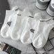 ຖົງຕີນສີຂາວຂອງຜູ້ຊາຍ socks ກິລາພາກຮຽນ spring ແລະ summer