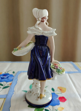 捷克手工制作陶瓷瓷偶