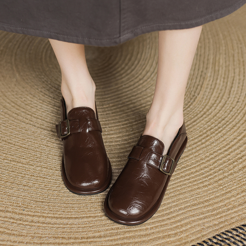 ladyblack平底超软皮带扣懒人乐福鞋女低跟圆头深口单鞋大码41-43 - 图1