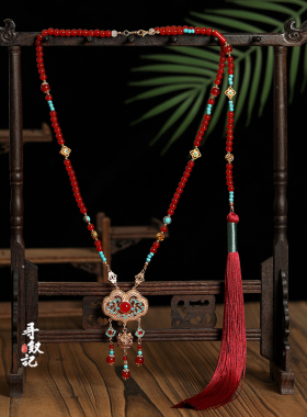 新中式马面裙配饰红色背云长璎珞