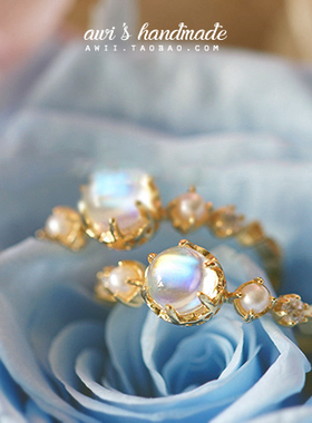 手作风复古镀金蓝光镶钻戒指