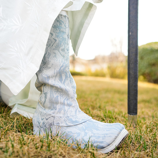 Embroidered Qingfeng Spring Armor Soap Boots Textured Hanfu Shoes Thousand Layer Soles Ancient Costume Shoes Men and Women Same Style Inner Height-Up Shoes