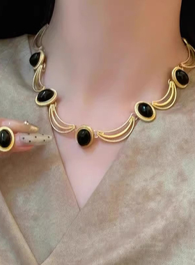 复古黑色椭圆耳钉女轻奢高级感气质项链宫廷风耳饰配饰品