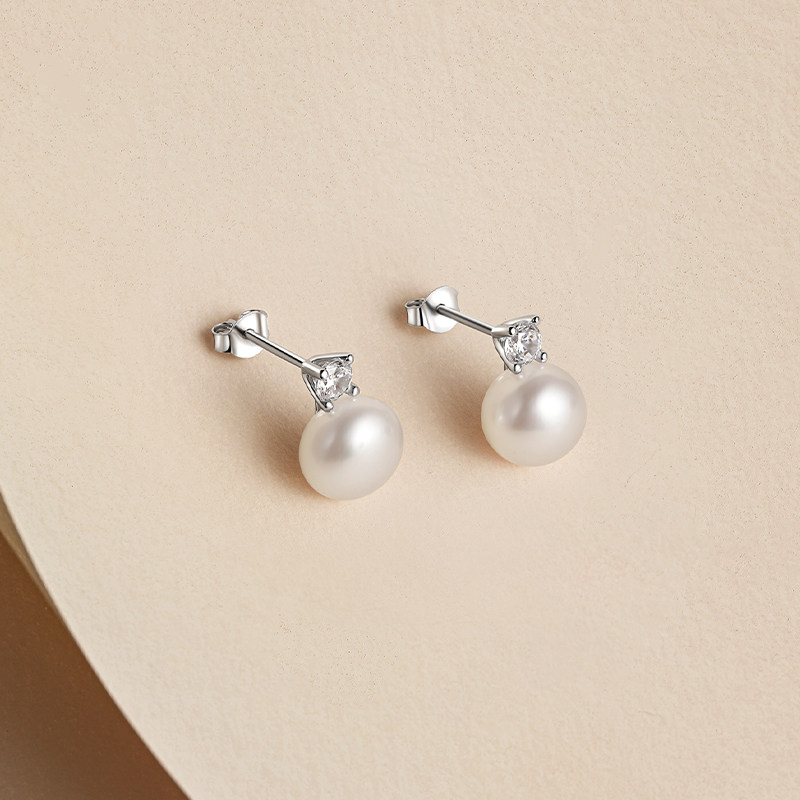 周六福淡水珍珠耳钉女S925银耳饰优雅甜美时尚送女友节日礼物,淘宝优惠券,粉丝福利购,淘宝优惠卷