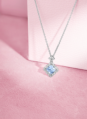 周六福项链女几何链坠S925银高级