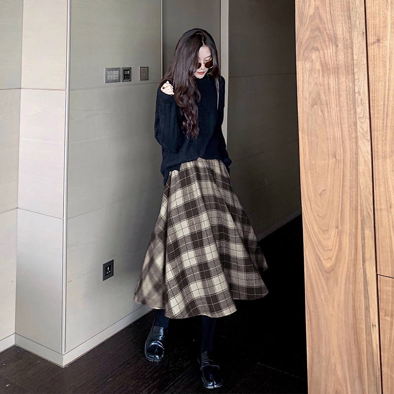 毛呢2020秋冬新款松紧腰格纹格子裙 迷样女子半身裙