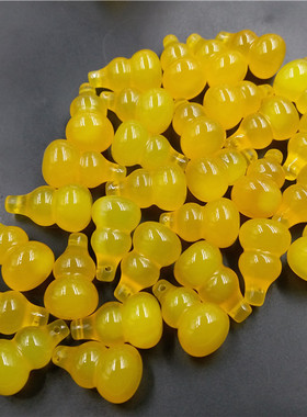 珠宝粉色玉髓玛瑙小葫芦立体吊坠