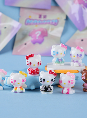 树脂萌粒HelloKitty盲袋摆件