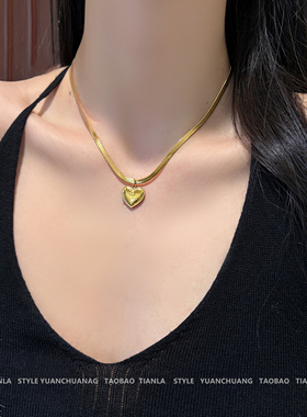 钛钢不掉色蛇骨链爱心项链女