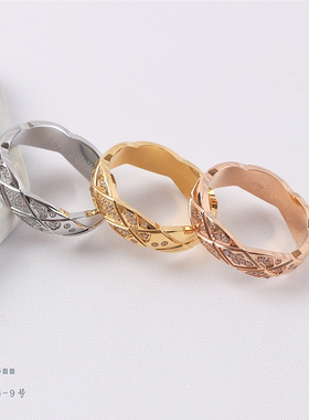 经典小香风菱形格纹戒指