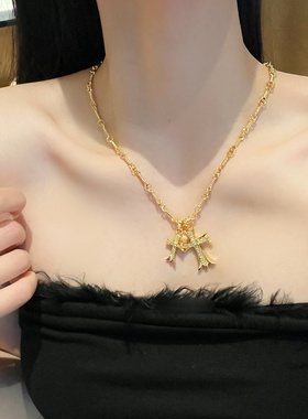 欧美情侣款镶钻金色十字架项链