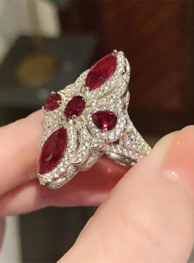 富贵高级感鸽红宝石超闪镶钻戒指
