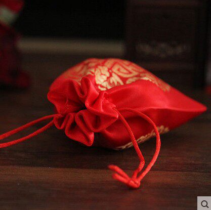 婚庆用品丝绸绸缎刺绣喜糖袋中式布糖袋大红荷包零钱包福袋红包袋 - 图1
