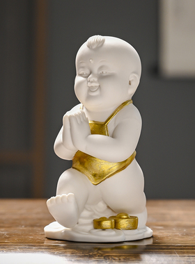 家居客厅玄关床头柜添丁小摆件