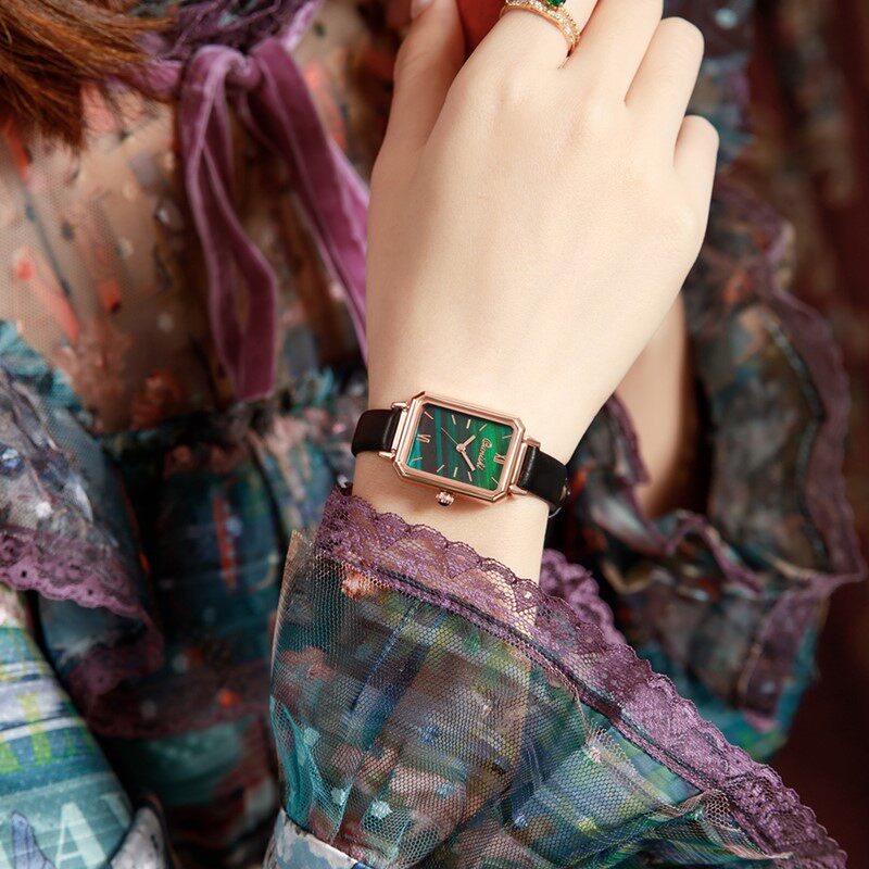 网红小绿表2021新款正品夏季小手表 欧妮诗国产腕表