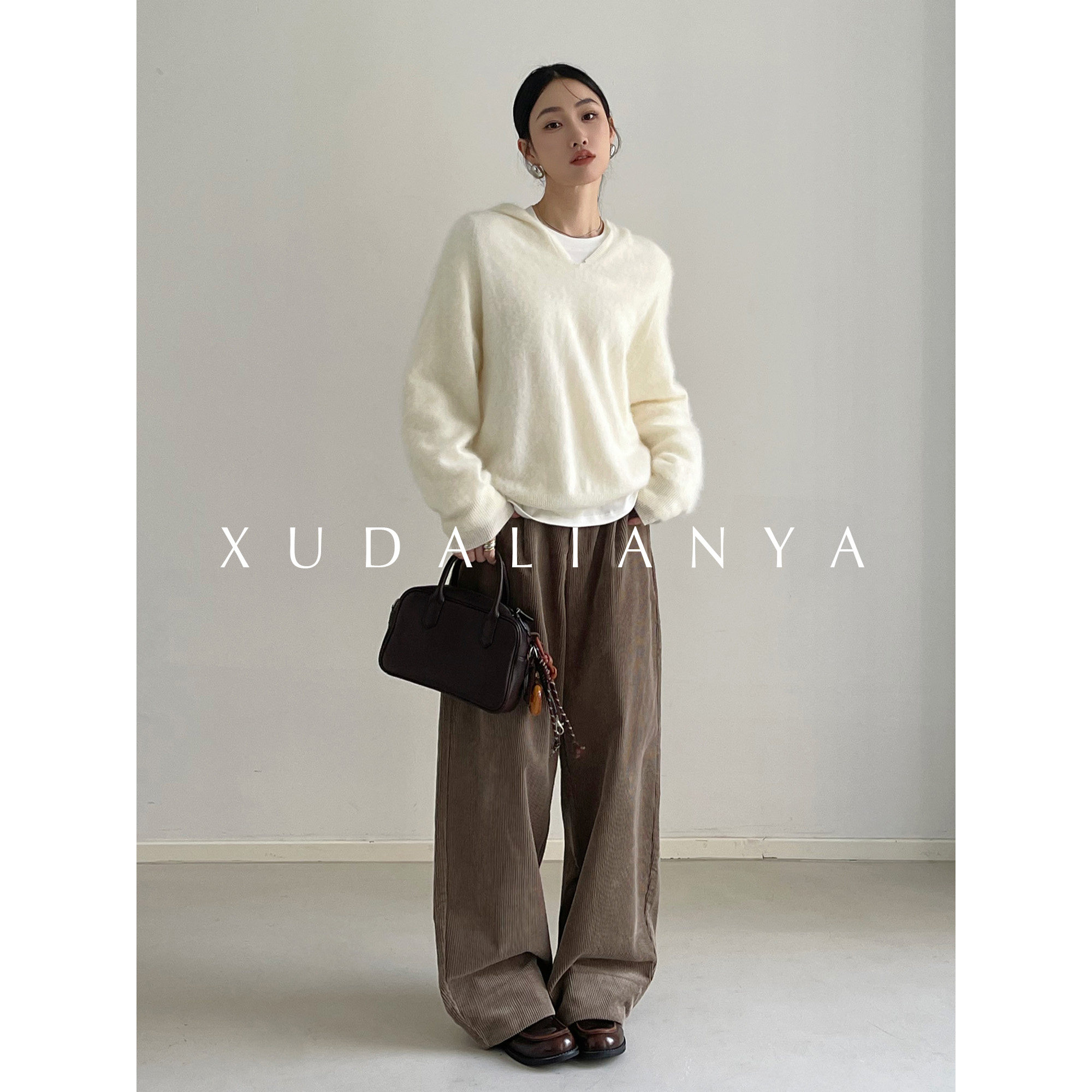 徐大脸吖定制 96.5绵羊毛/3.5山羊绒软糯针织衫秋冬连帽v领毛衣女,淘宝优惠券,粉丝福利购,淘宝优惠卷