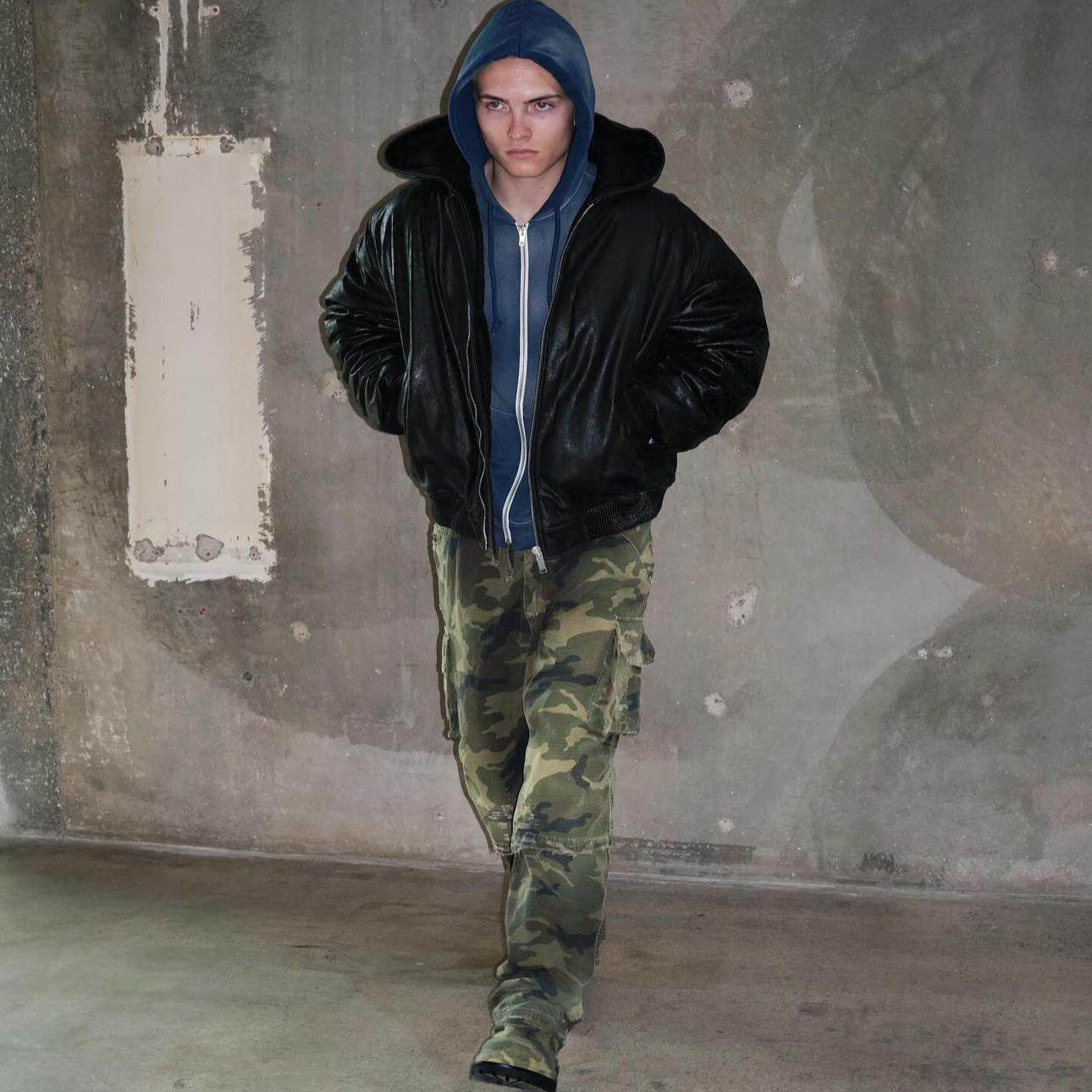 MRLEE independent style 24 new bomber leather jacket cracked sheepskin hooded jacket Hooded Jacket