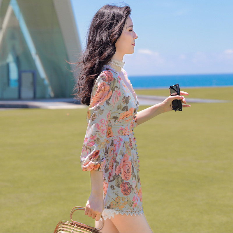 2021冬新款冬古印花v领蕾丝花边 lumigon休闲裤