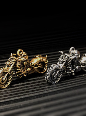 骷髅吊坠项链钛钢蛇骨链男摩托车