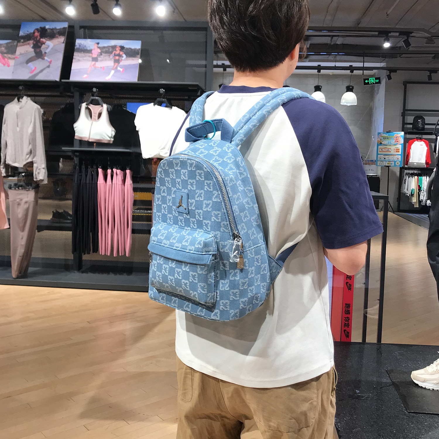 耐克JORDAN休闲满印老花AJ情侣小号书包双肩包背包男女IM4476-467,淘宝优惠券,粉丝福利购,淘宝优惠卷