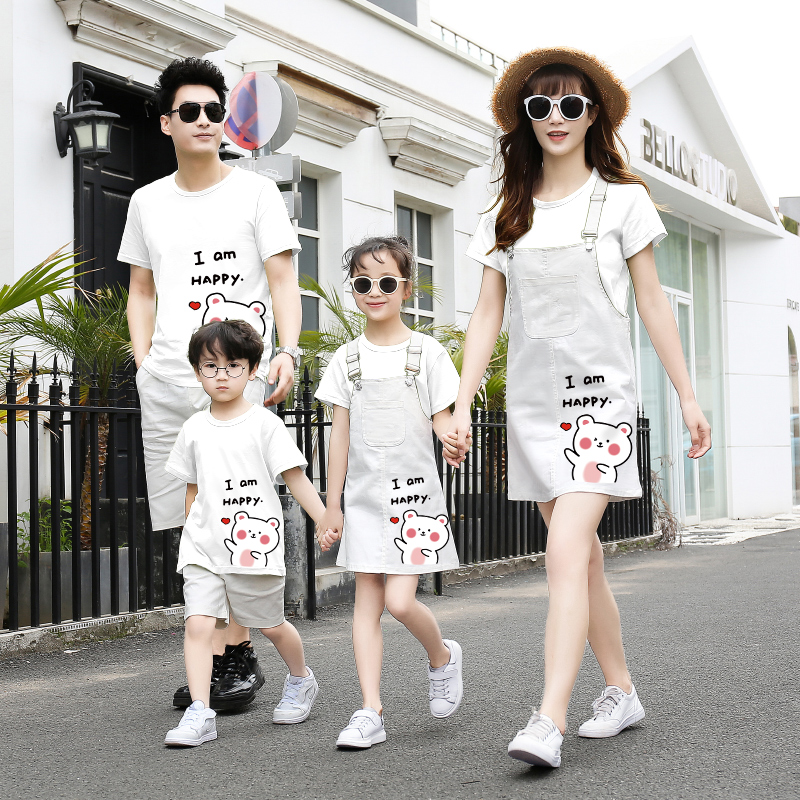 网红亲子装夏装一家三口四口2025新款潮母子母女装洋气高端背带裙
