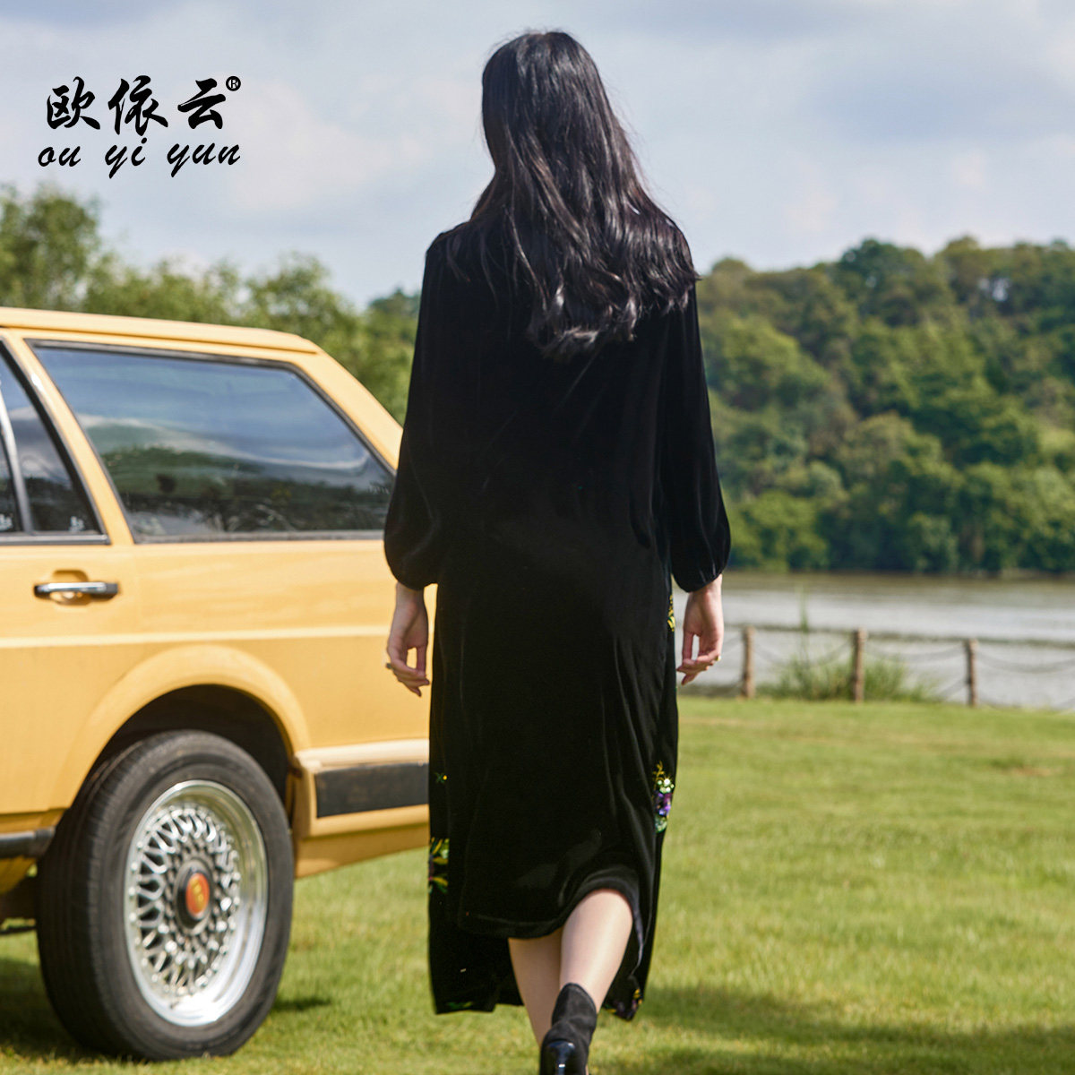 欧依云华丽轻奢连衣裙桑蚕丝刺绣洋气中年妈妈秋装显瘦裙子2025新,淘宝优惠券,粉丝福利购,淘宝优惠卷