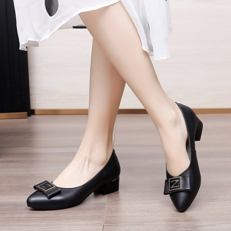 春秋工作鞋时尚尖头粗跟软底浅口女士单鞋真皮中跟妈妈鞋小码皮鞋,淘宝优惠券,粉丝福利购,淘宝优惠卷