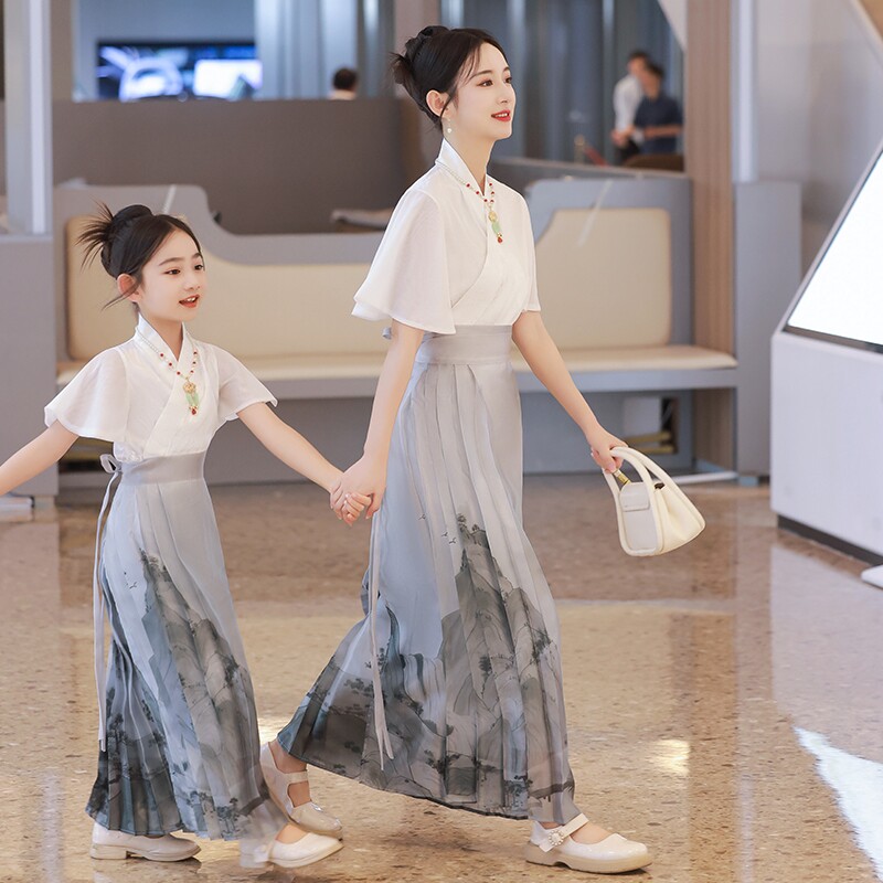  徒兹服饰亲子装/亲子时装