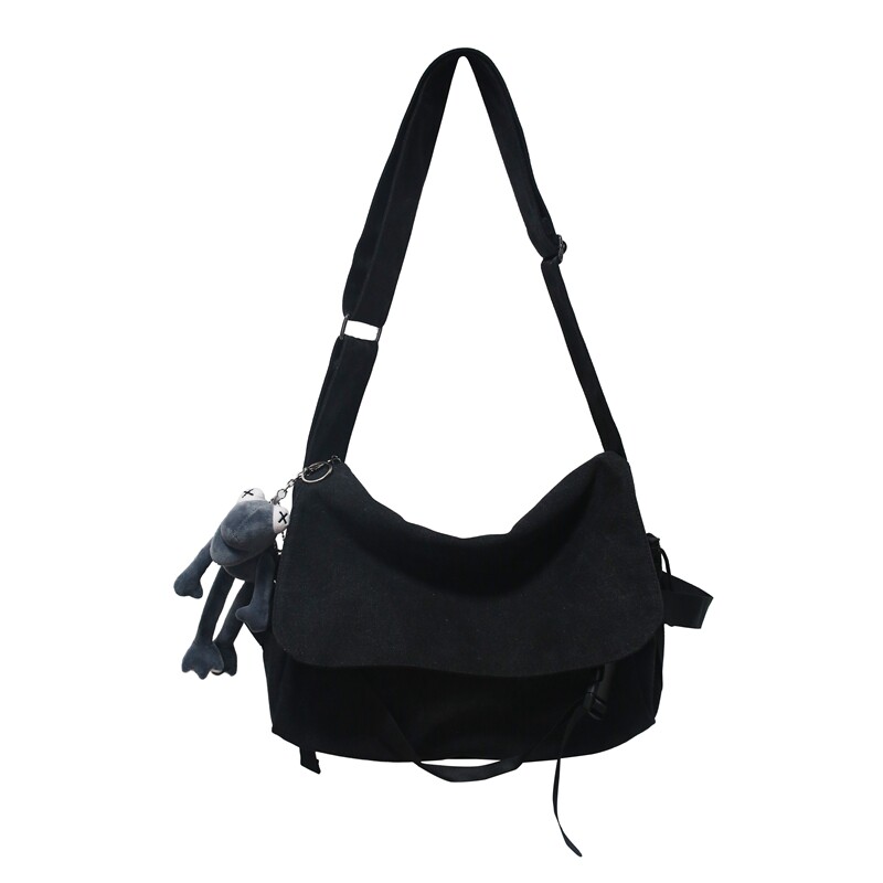 男潮牌2021新款日系男学生斜挎包 大牙男士包袋