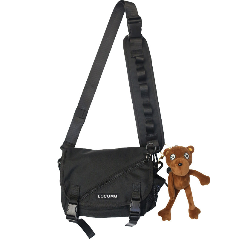 工装男潮牌日系街头运动ins斜挎包 大牙男士包袋