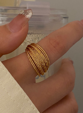 金光闪闪璀璨夺目戒指大气十足