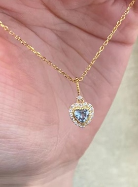 轻奢显白蓝色桃心锁骨项链