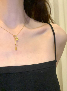 小兔子葫芦卜抽拉项链精致大方