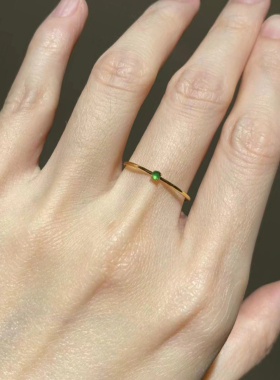 是绿光呀！星光点点绿钻戒指显白金色可水洗小巧秀气精致尾戒礼物