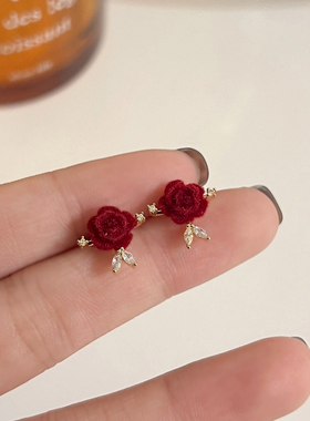红色玫瑰花耳钉鱼尾复古