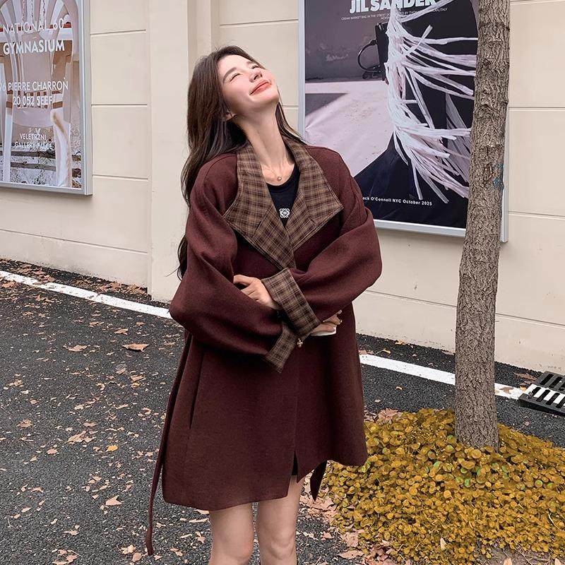 格纹翻领毛呢风衣外套女春秋2025年韩系收腰高级感撞色小个子大衣,淘宝优惠券,粉丝福利购,淘宝优惠卷
