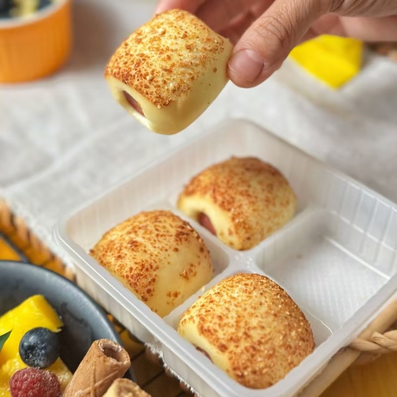 小黄象迷你肠仔包100g咸甜松软加热即食面包夹火腿肠学生早餐零食,淘宝优惠券,粉丝福利购,淘宝优惠卷