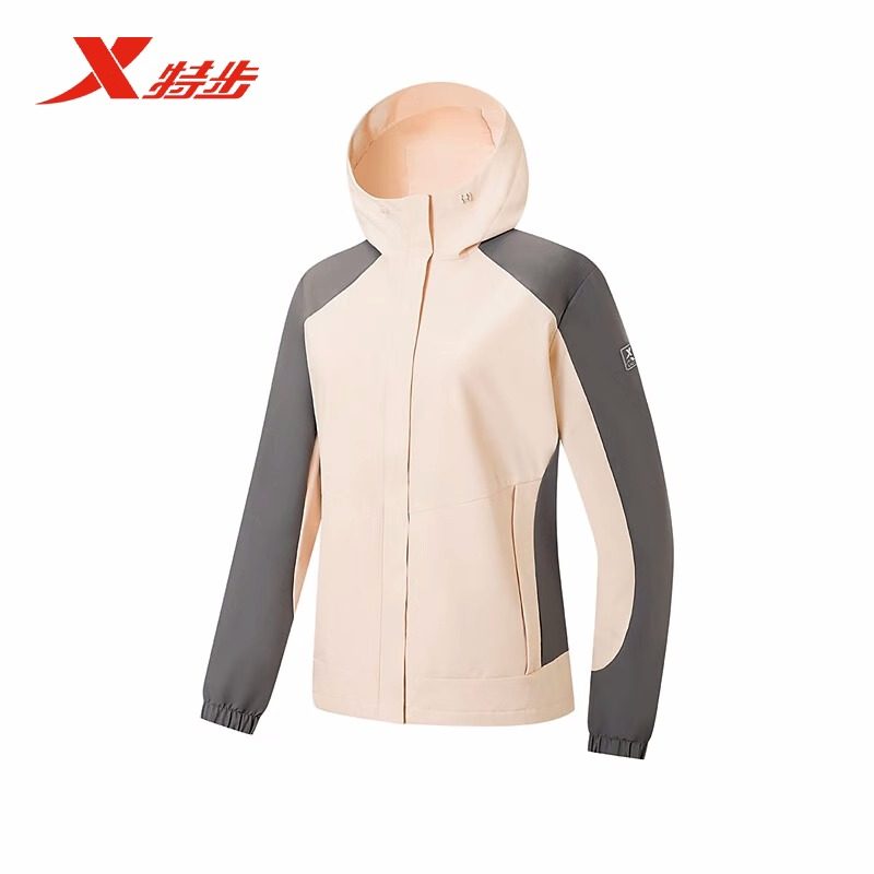 特步冲锋衣外套女2025春季新款连帽双层风衣梭织上衣975128150066 - 图2