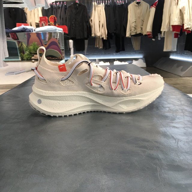 China Li Ning's new Feidian CRC men's and women's cushioning low-cut trendy sports and casual shoes AZGV047